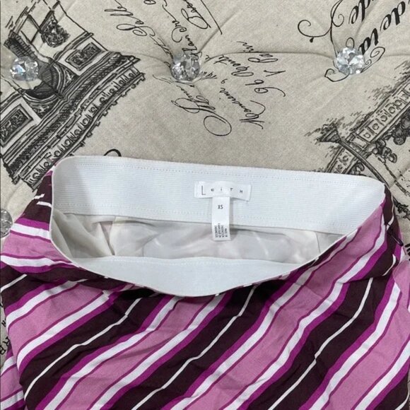 Leith Women Striped Bias Cut Midi Skirt - Picture 9 of 10